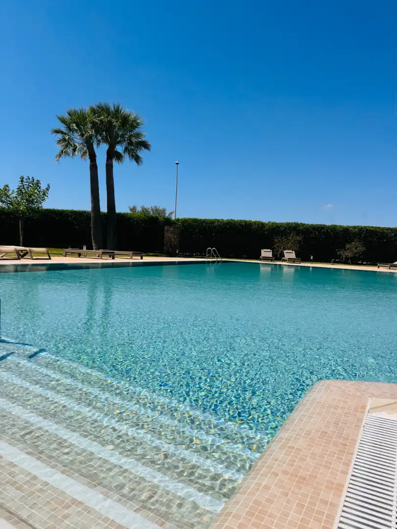 Piscina de Planta baja en venta en Sant Llorenç des Cardassar con Aire acondicionado, Jardín privado y Amueblado