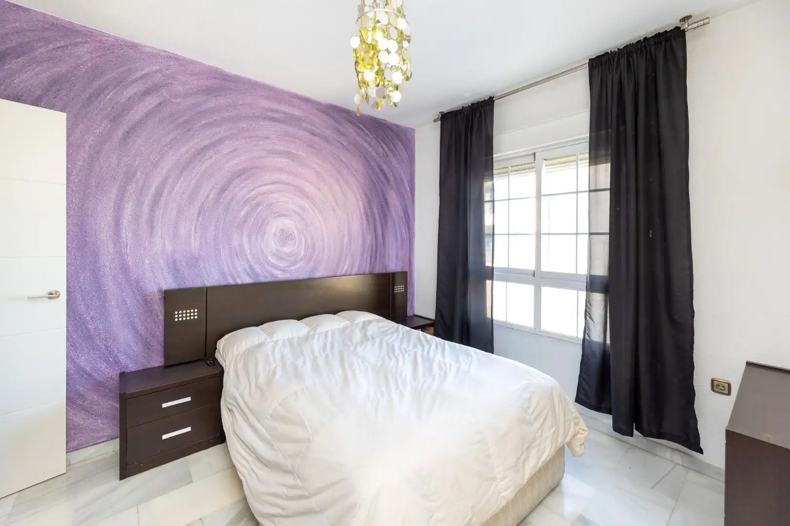 Habitación de Dúplex en venta en Gójar con Aire acondicionado, Terraza y Amueblado