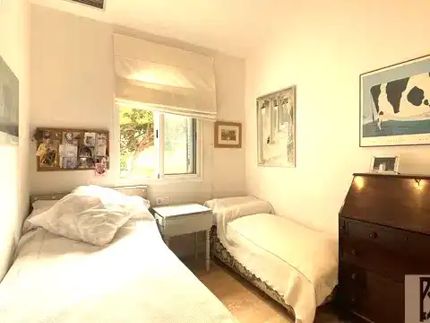 Detached homes for sale in El Manantial