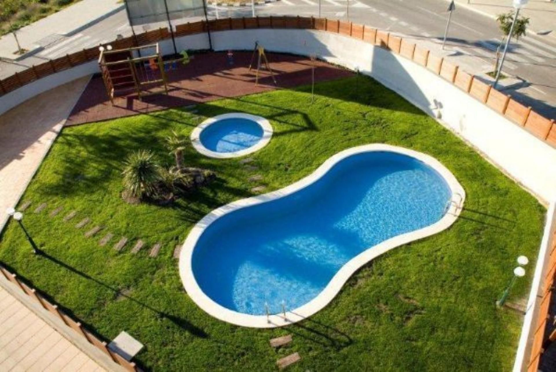 Piscina de Àtic en venda en Torredembarra amb Aire condicionat, Calefacció i Jardí privat