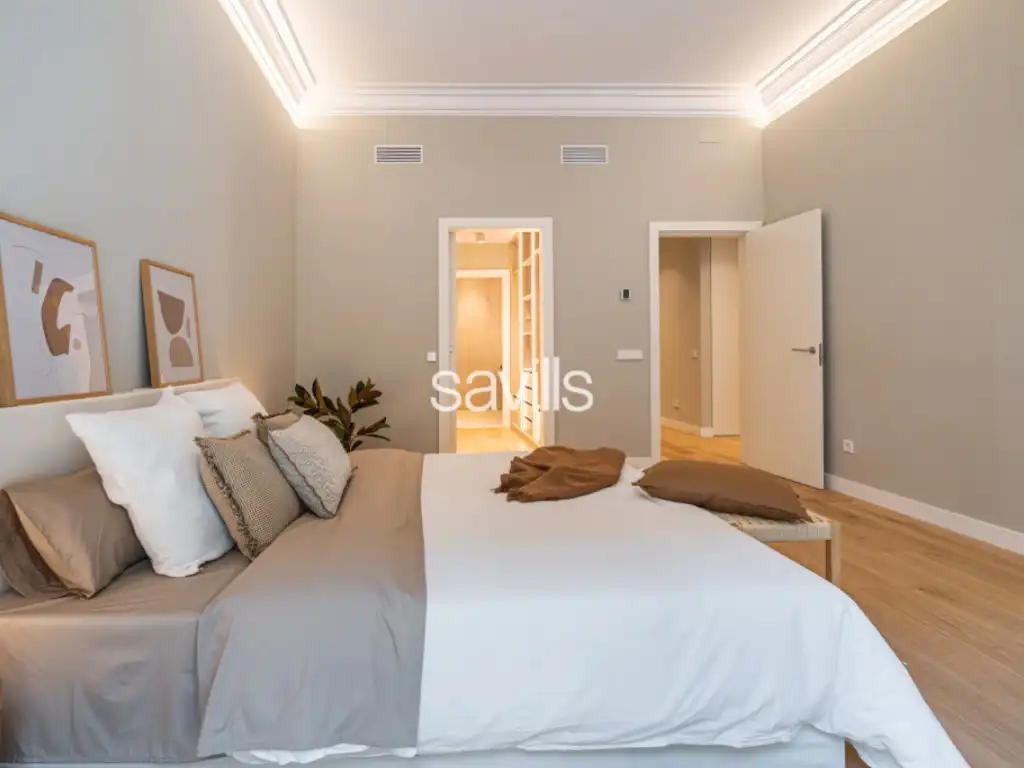 Habitación de Apartamento en venta en Barcelona con Aire acondicionado, Horno y Lavadora
