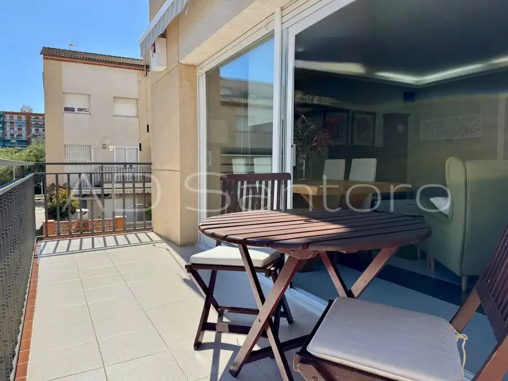 Terraza de Casa adosada en venta en Vilanova i la Geltrú