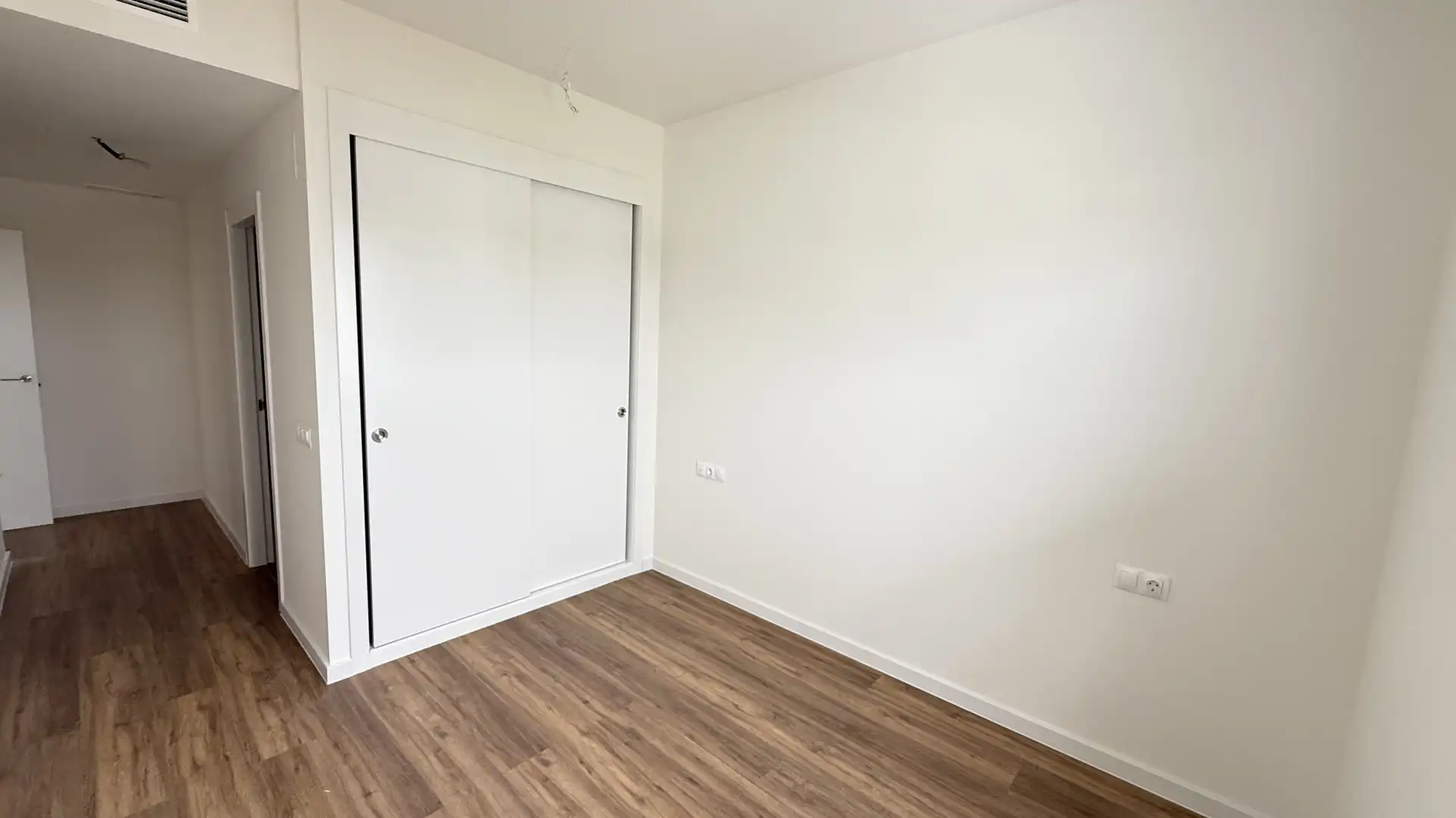 Habitación de Ático de alquiler en Estepona con Aire acondicionado, Calefacción y Terraza