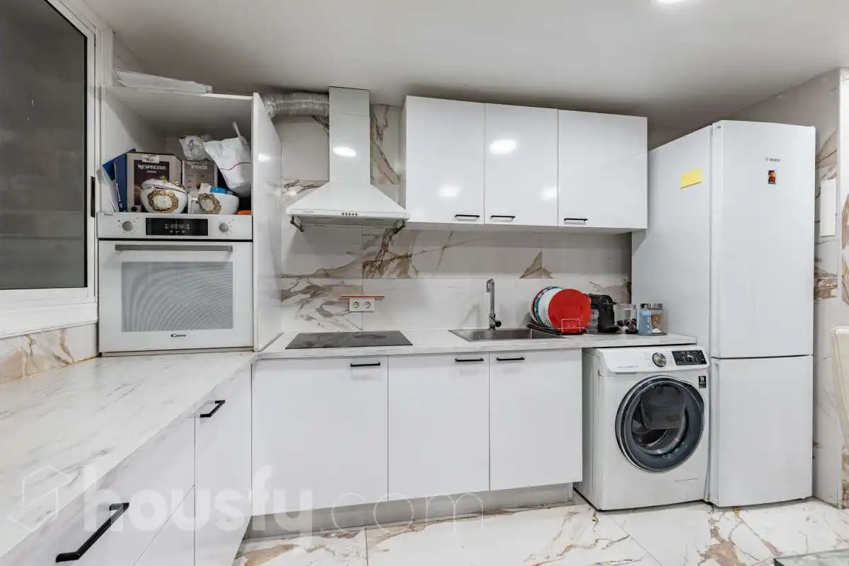 Cocina de Planta baja en venta en Badia del Vallès, Barcelona