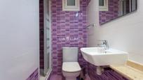 Bathroom of Flat for sale in  Barcelona Capital  with Balcony