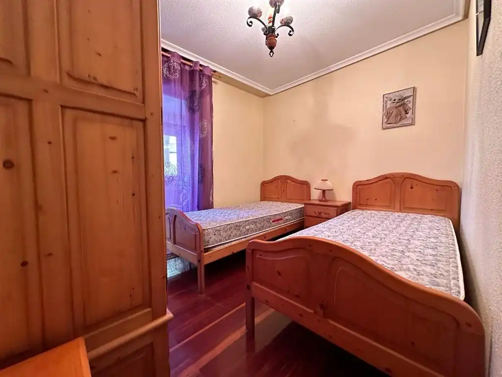 Bedroom of Flat for rent in Santander  with Heating, Parquet flooring and Furnished