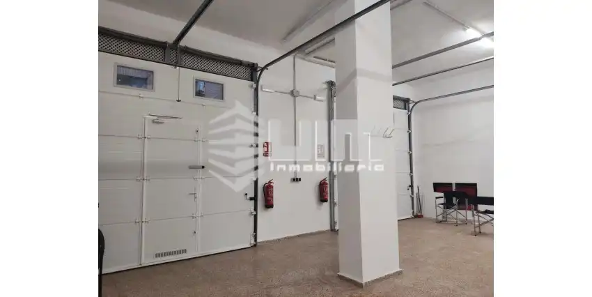Aparcament de Local en venda en Sagunto / Sagunt amb Terrassa