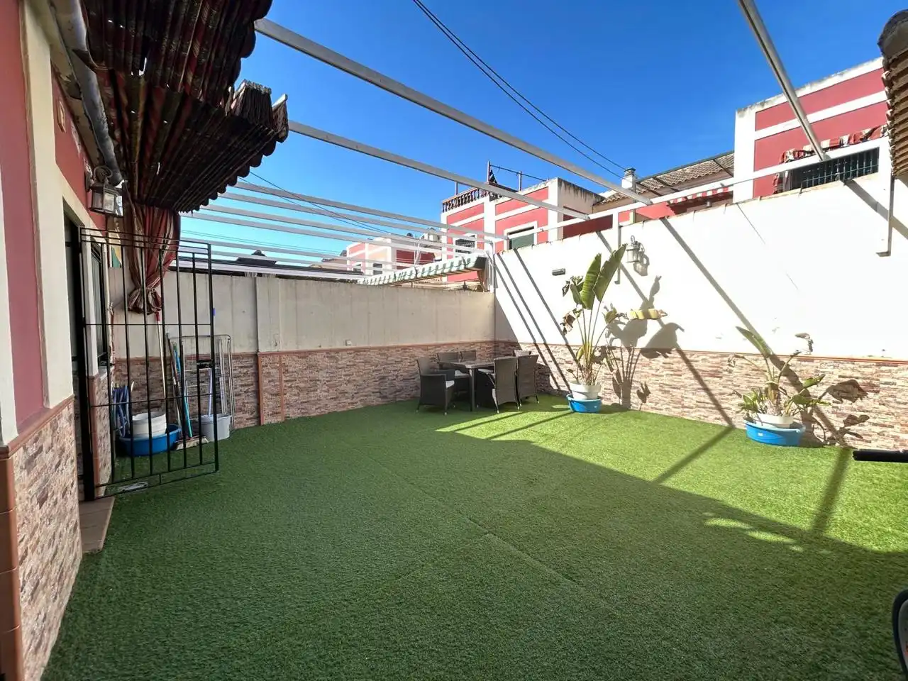 Terrassa de Casa o xalet en venda en Dos Hermanas amb Aire condicionat, Calefacció i Terrassa