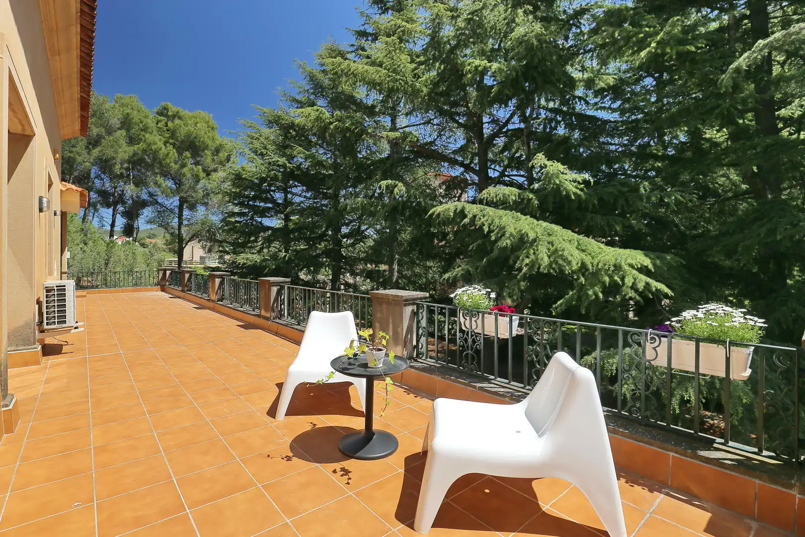 Terrassa de Casa o xalet en venda en Terrassa amb Calefacció, Terrassa i Piscina