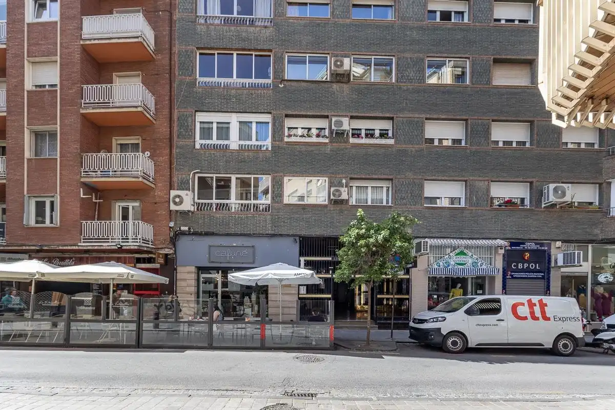 Dúplex amb terrassa en venda a Calle SOLARILLO DE GRACIA, imagen 6