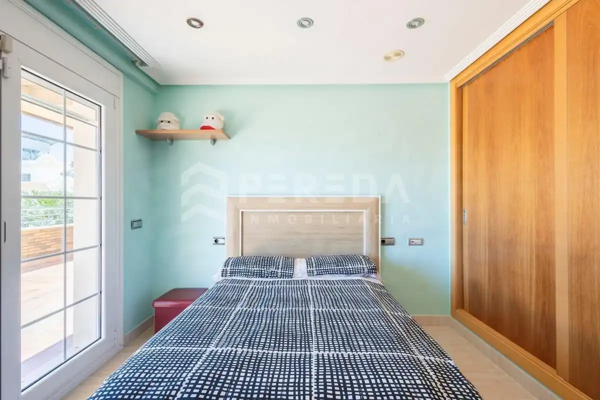 Habitación de Casa o chalet en venta en Roquetas de Mar con Aire acondicionado, Jardín privado y Piscina