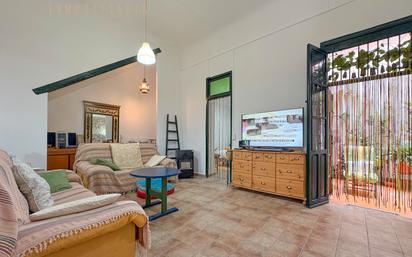 Living room of Duplex for sale in Elche / Elx  with Furnished, Oven and Washing machine