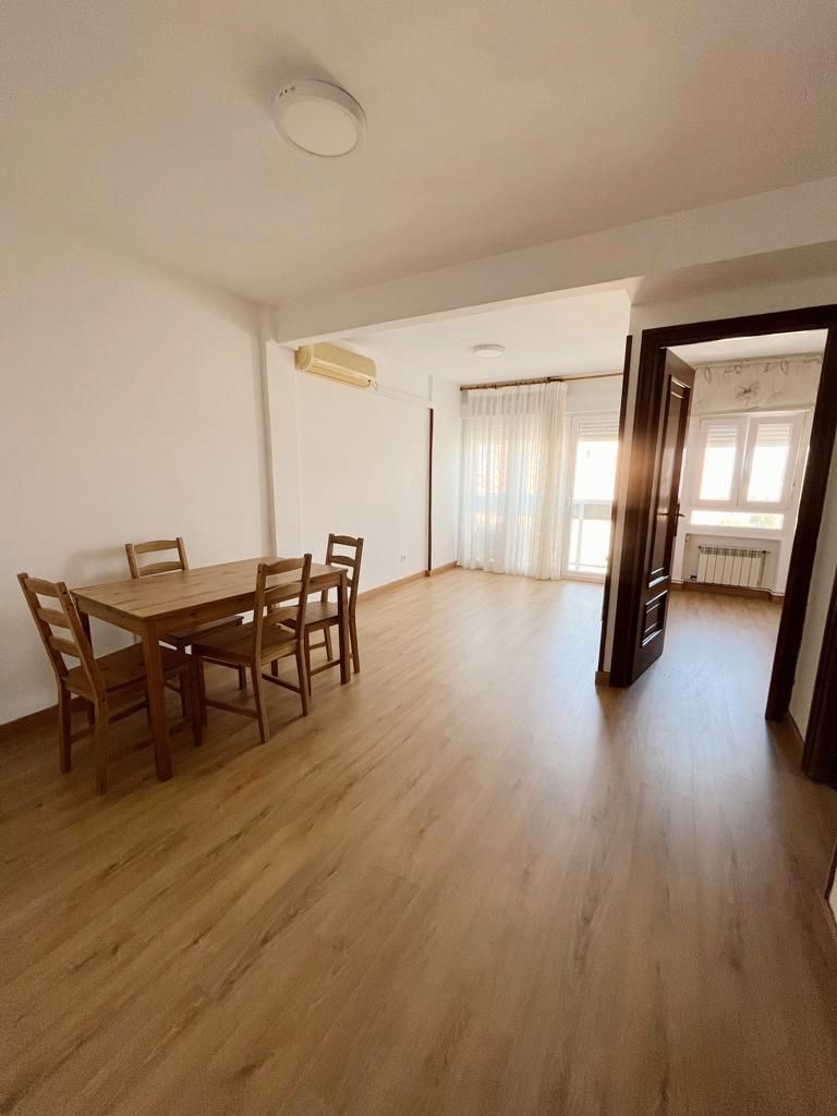 Bedroom of Flat for sale in  Madrid Capital  with Heating, Storage room and Balcony