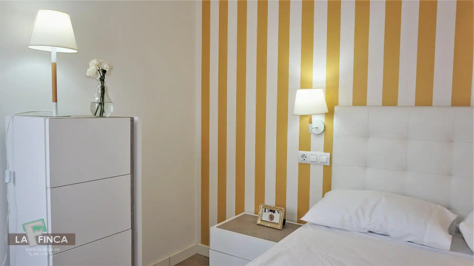Schlafzimmer von Wohnungen zur Miete in Oviedo  mit Heizung