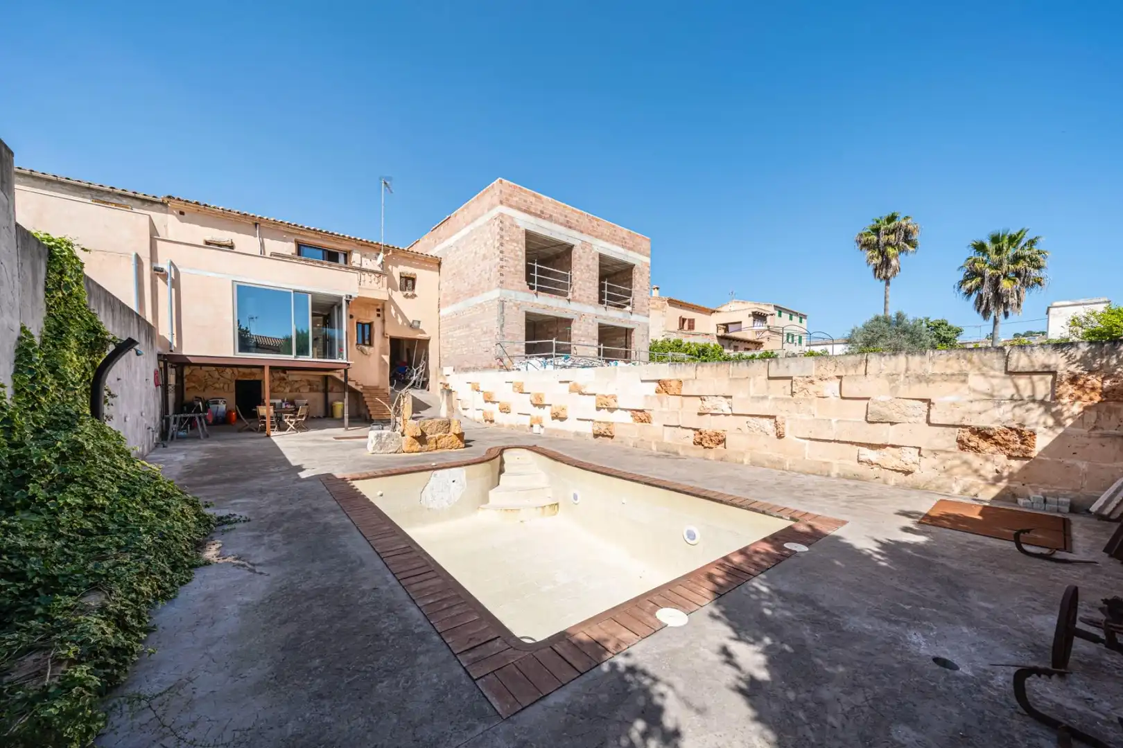 Vista exterior de Casa o xalet en venda en Vilafranca de Bonany