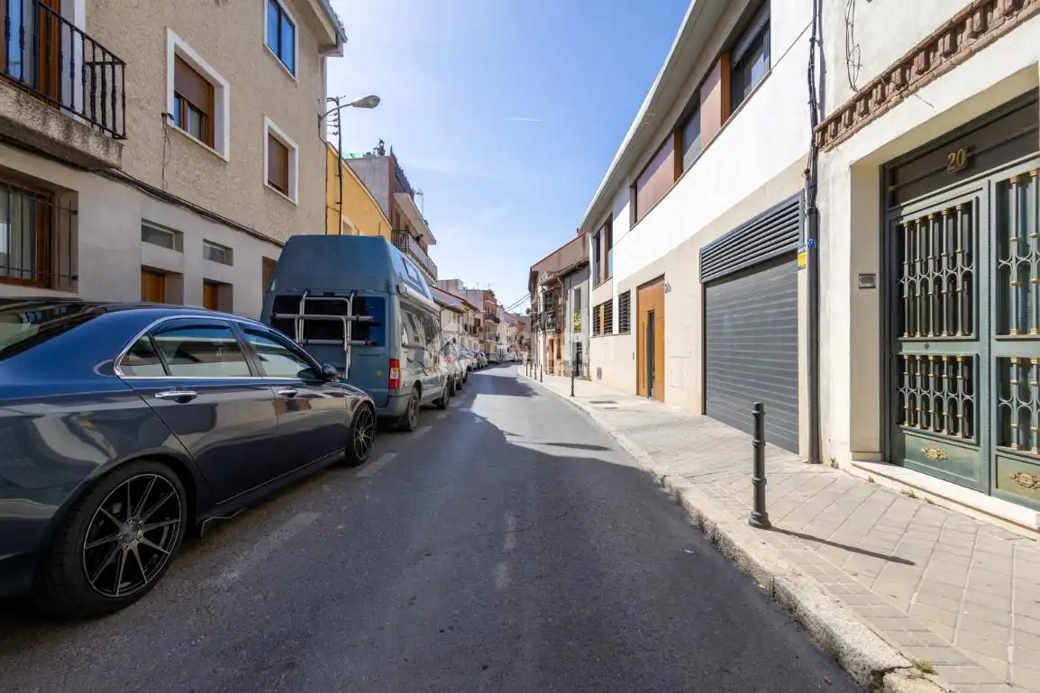 Vista exterior de Casa adosada en venta en Madrid