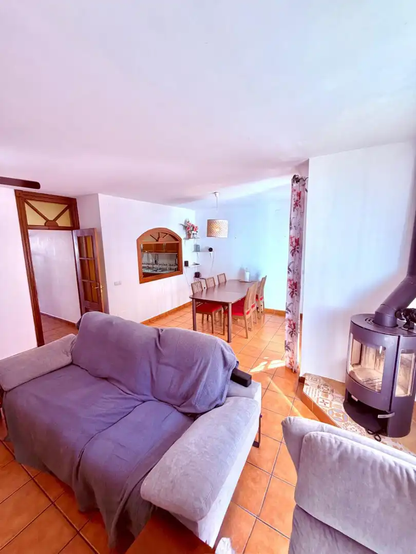 Living room of Houses for sale in Fuengirola  with Air Conditioner, Heating and Private garden