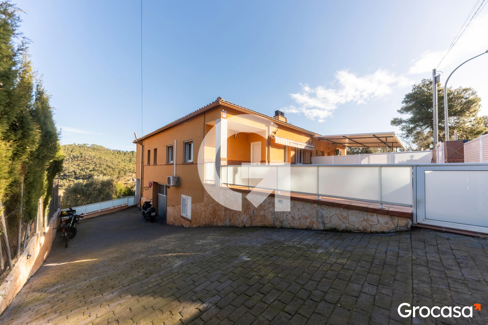 Casa adosada en venda a CL CARRER-32, Torrelles de Llobregat
