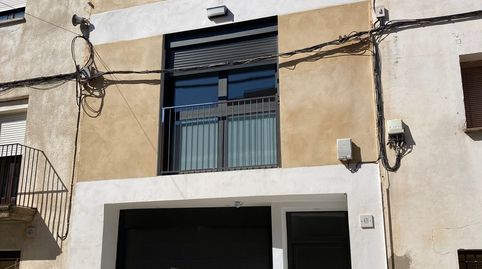 Foto 2 de Casa adosada en venta en Raval 8 de Maig, 69, El Poal, Lleida