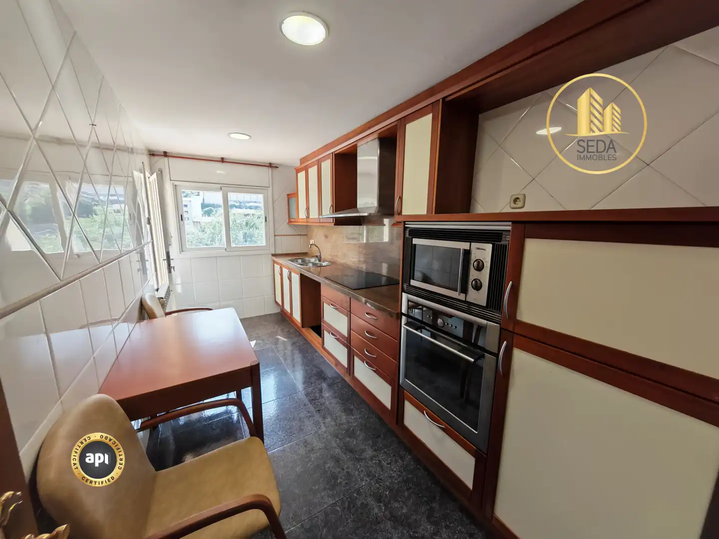 Cocina de Casa adosada en venta en Monistrol de Montserrat con Aire acondicionado, Calefacción y Terraza