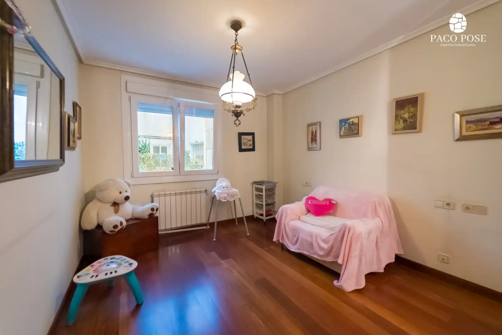 Habitación de Piso en venta en A Coruña Capital  con Calefacción, Trastero y Amueblado