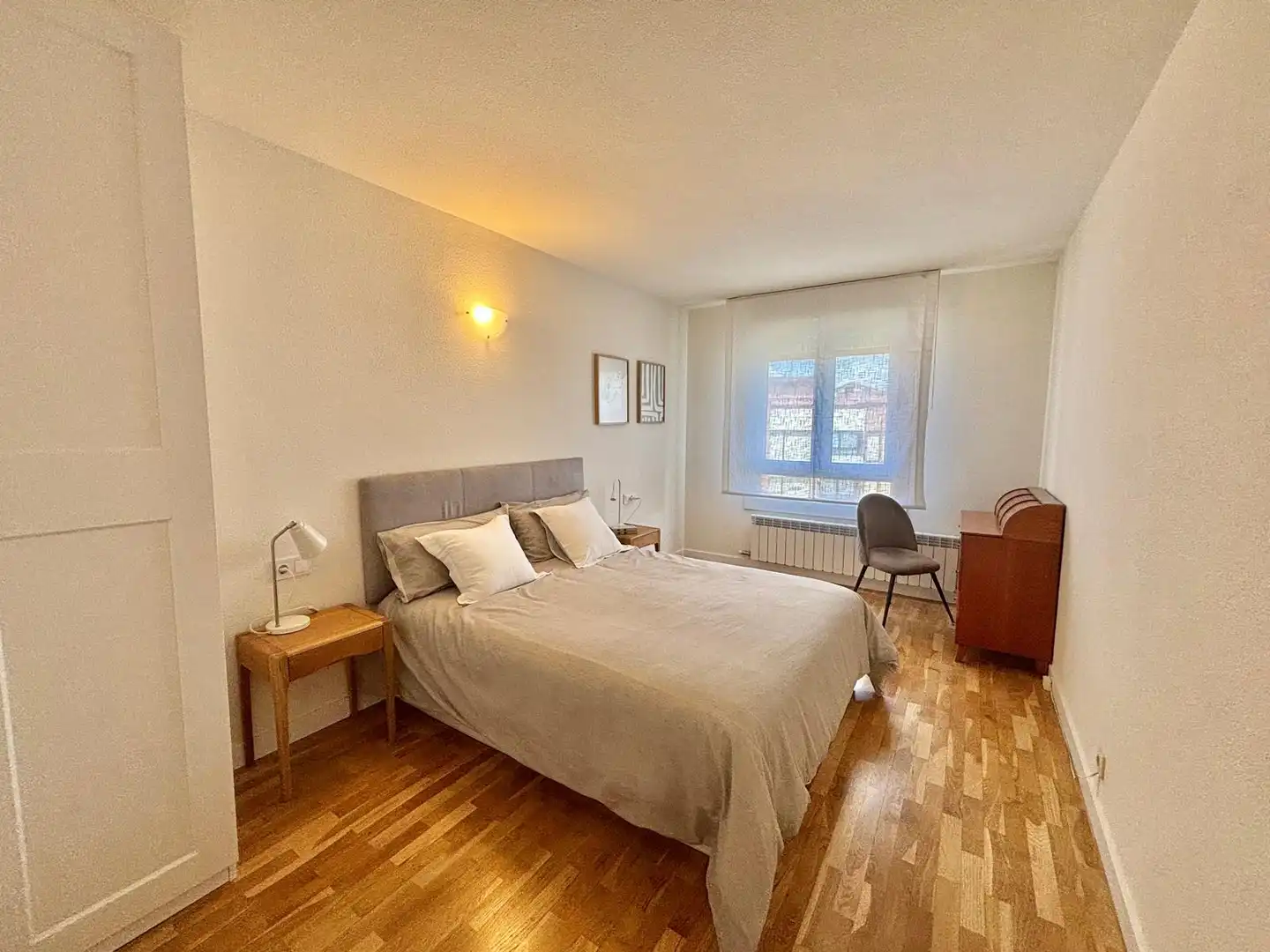 Bedroom of Flat for rent in  Pamplona / Iruña  with Heating, Parquet flooring and Terrace