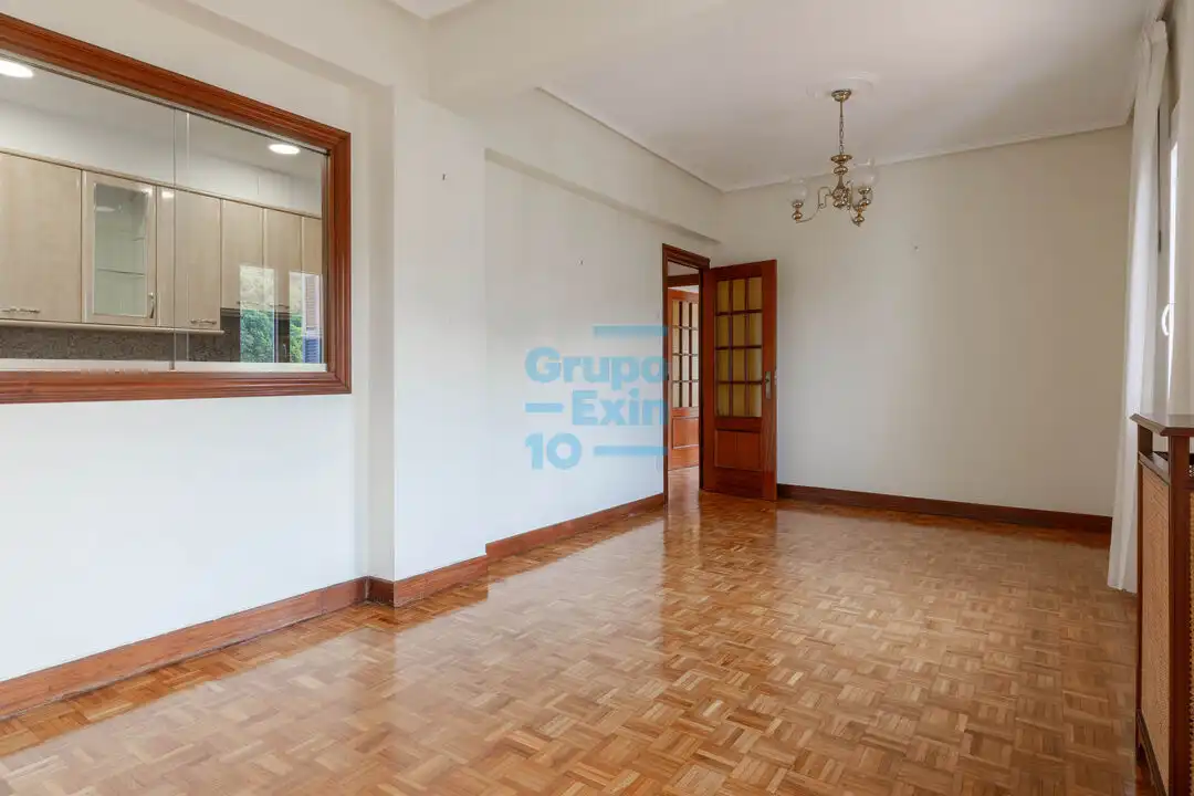 Attic for sale in Amara Zaharra - Arbaizenea