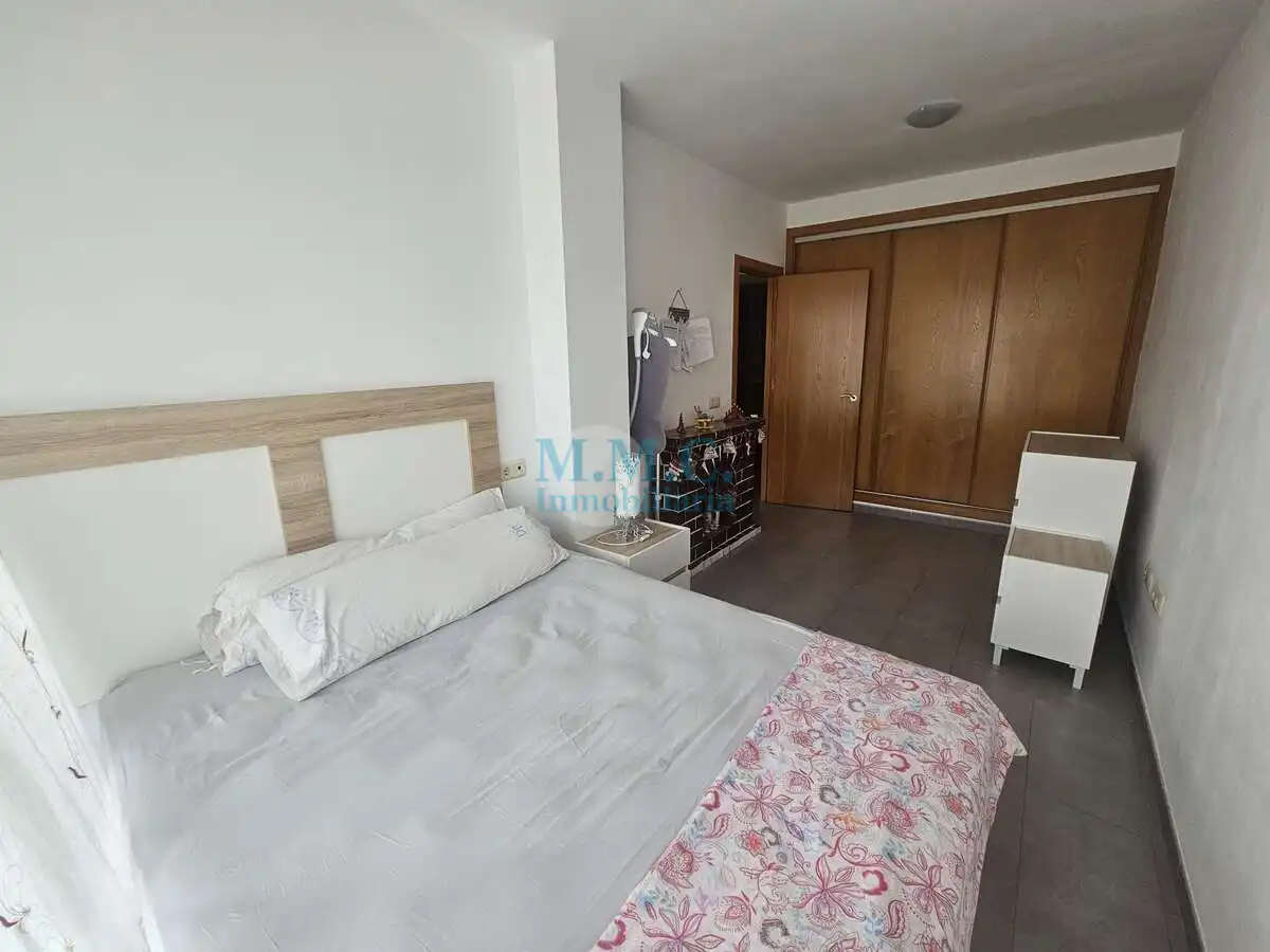Habitación de Piso en venta en Roquetas de Mar con Terraza y Amueblado