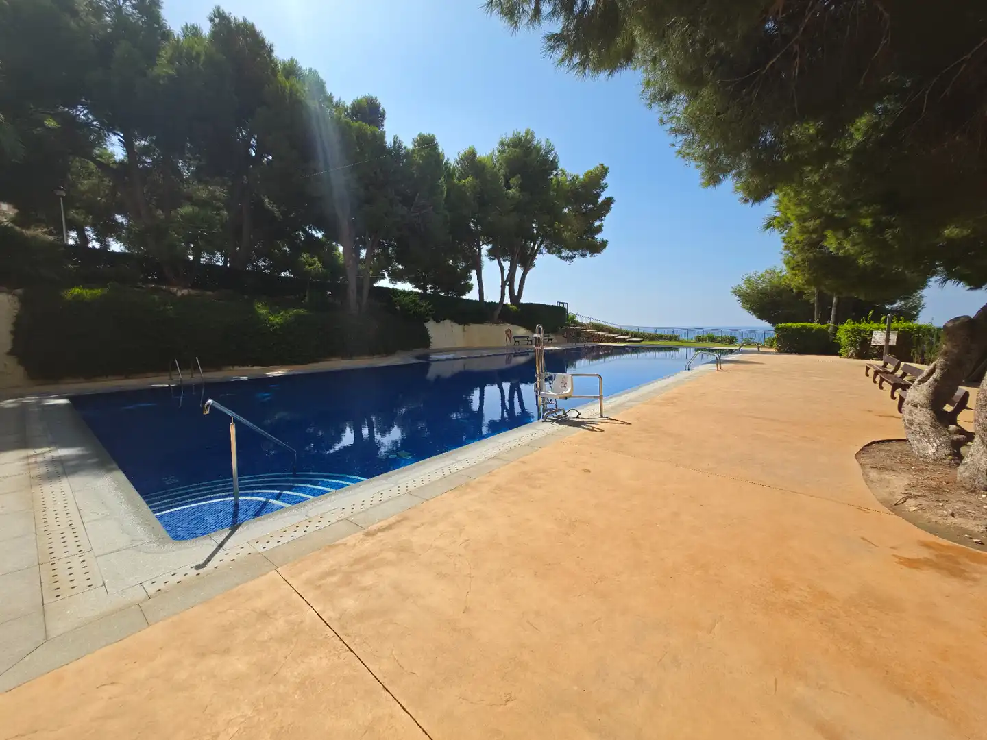 Piscina de Piso en venta en Benidorm con Aire acondicionado, Calefacción y Terraza