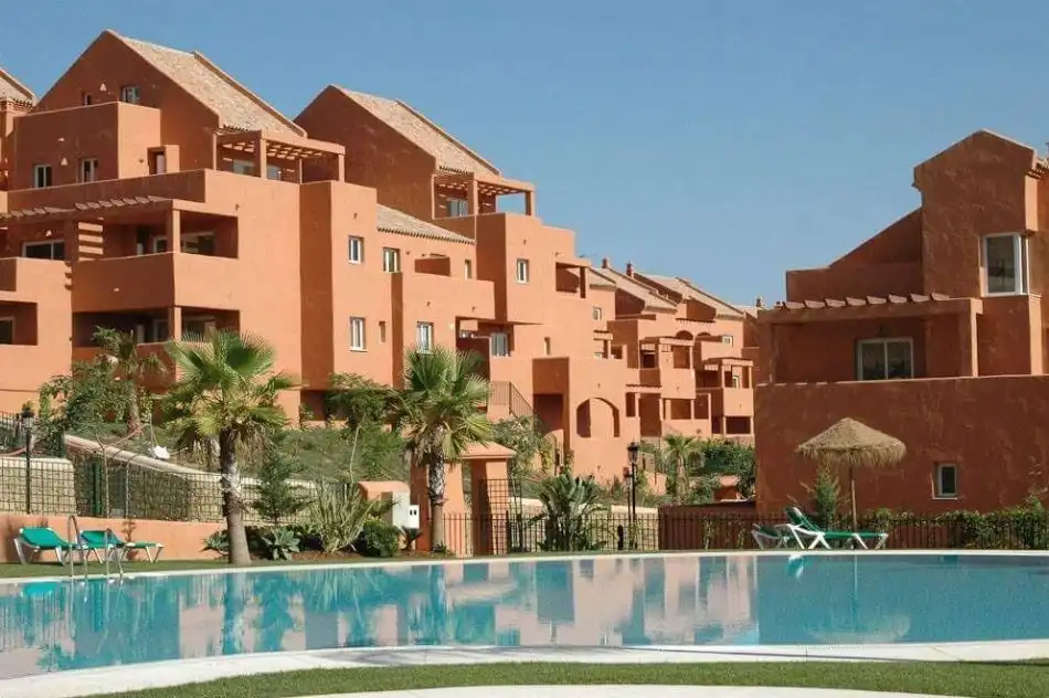 Vista exterior de Dúplex en venta en Marbella con Aire acondicionado y Terraza