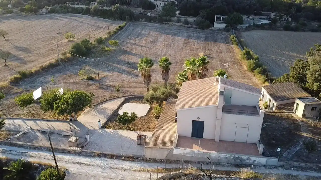 Casa rústica con terraza en alquiler en Sineu, imagen 2