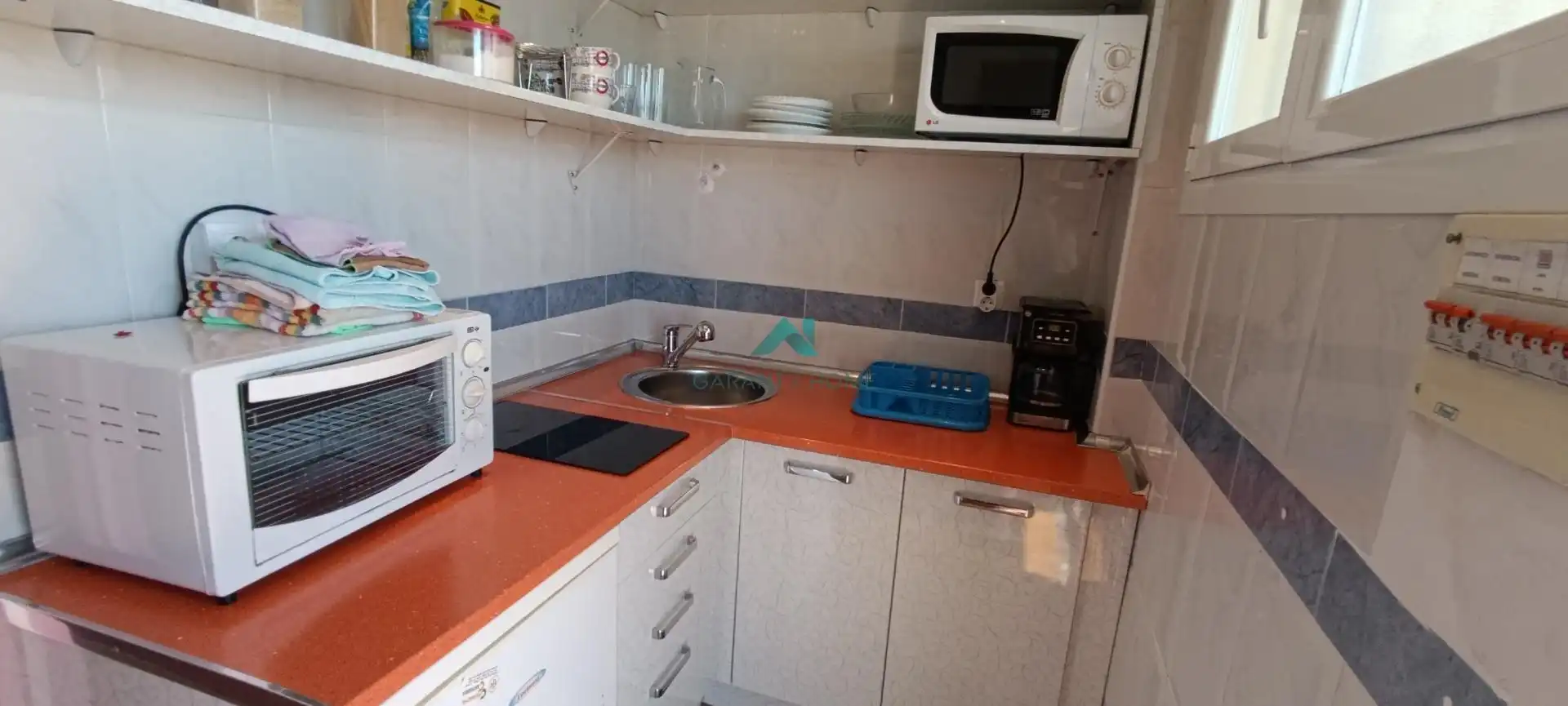 Kitchen of Study for rent in Laredo  with Private garden and Furnished