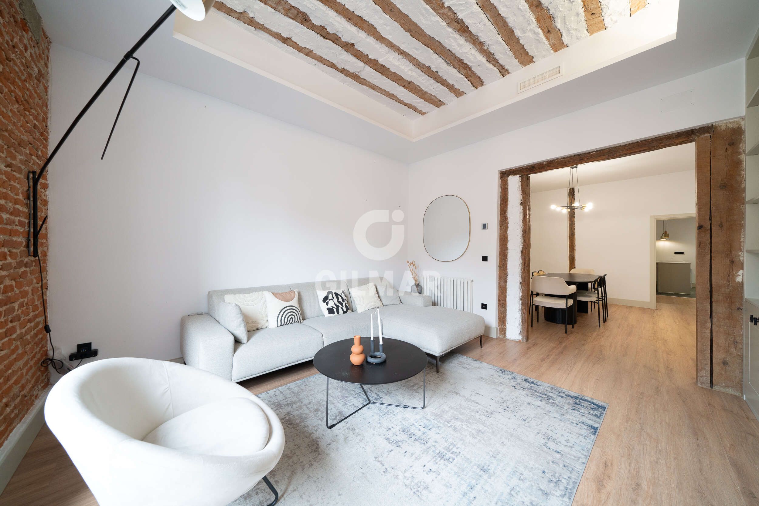 Living room of Flat for sale in  Madrid Capital  with Heating