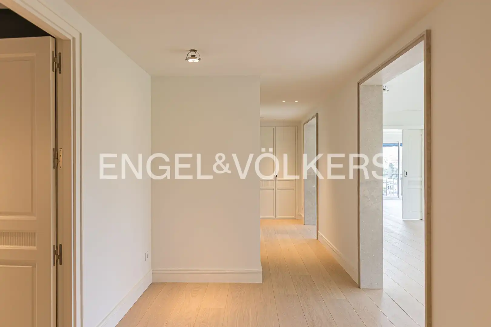 Flat for rent in Madrid  with Air Conditioner, Heating and Terrace