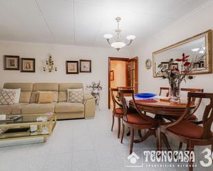 Living room of Flat for sale in Santa Coloma de Gramenet  with Balcony