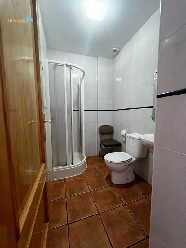 Baño de Piso en venta en Talavera la Real con Amueblado y Balcón