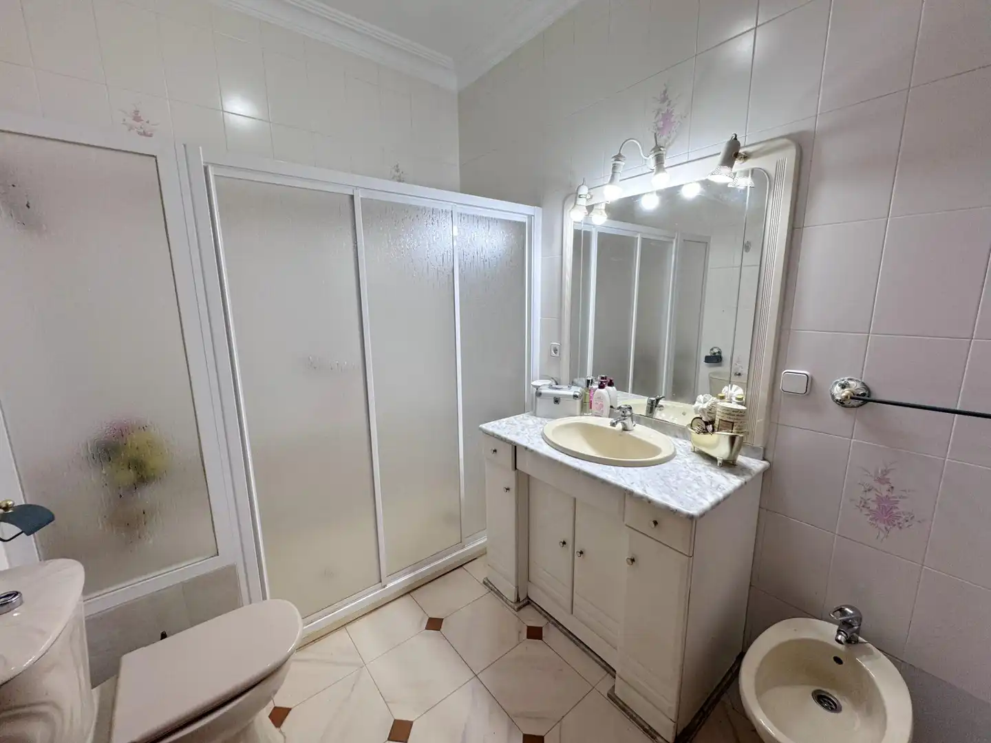 Baño de Casa o chalet en venta en Carmona con Aire acondicionado, Terraza y Trastero