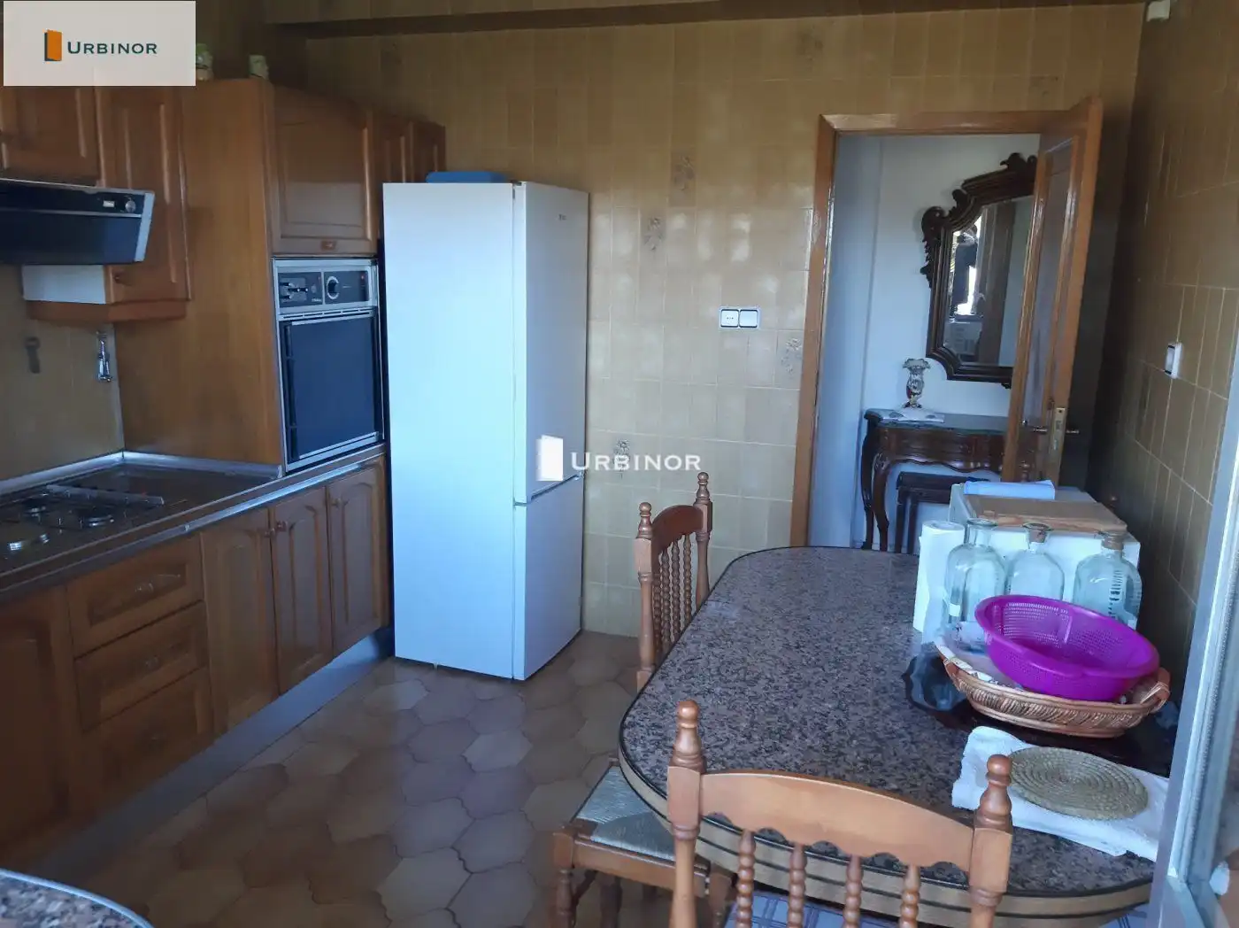 Casa rústica amb terrassa en venda a Amoeiro, imagen 10