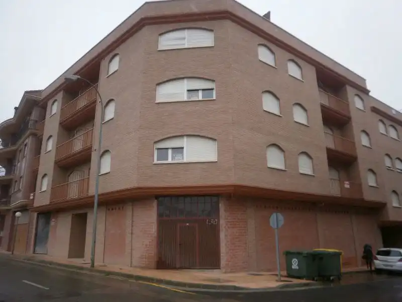 Vista exterior de Traster de lloguer en Cenicero, La Rioja