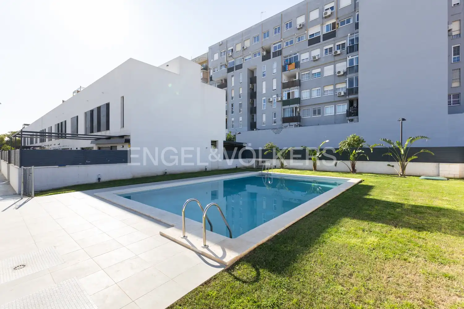 Piscina de Casa o chalet en venta en Valencia con Aire acondicionado, Calefacción y Jardín privado