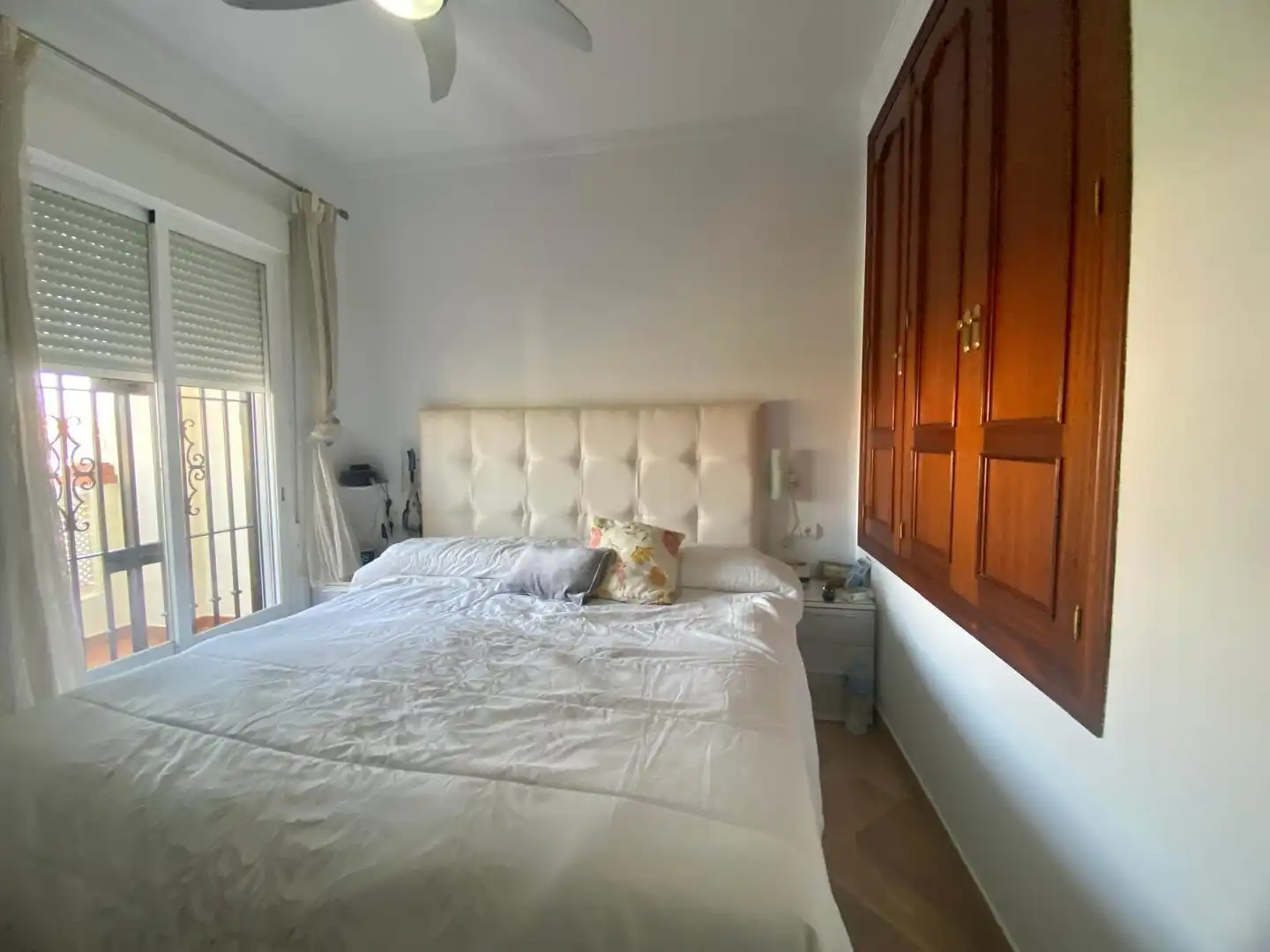 Habitación de Casa adosada en venta en Chipiona con Aire acondicionado, Jardín privado y Terraza