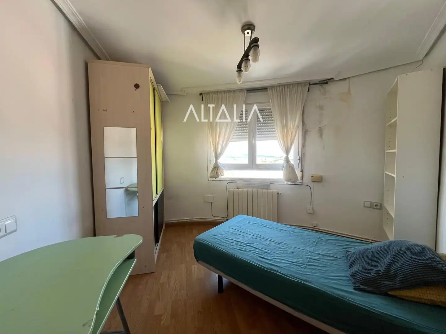 Bedroom of Flat for sale in Cuenca  with Heating and Furnished