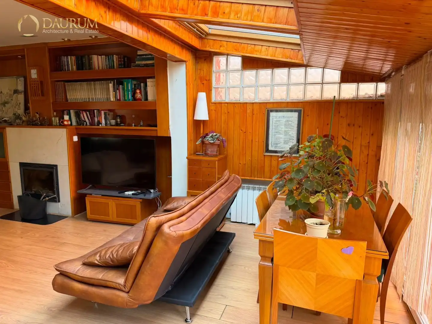 Living room of Detached homes for sale in Madrid  with Air Conditioner, Heating and Private garden