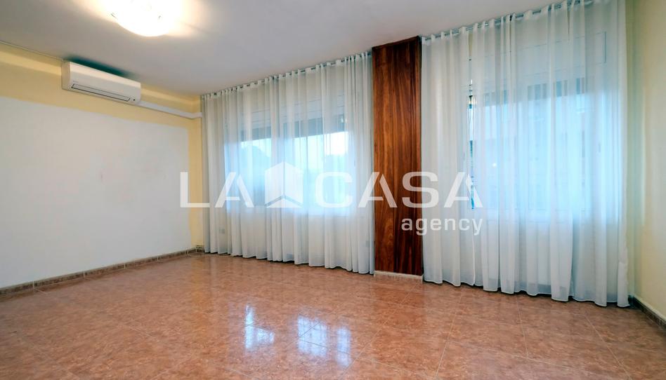 Photo 1 of Flat for sale in Carrer de Sant Iscle, El Turó de la Peira, Barcelona