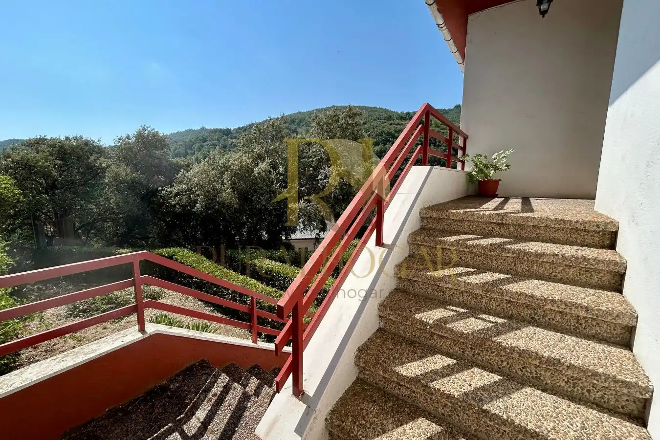 Terrassa de Casa o xalet en venda en Torre del Bierzo amb Terrassa i Moblat