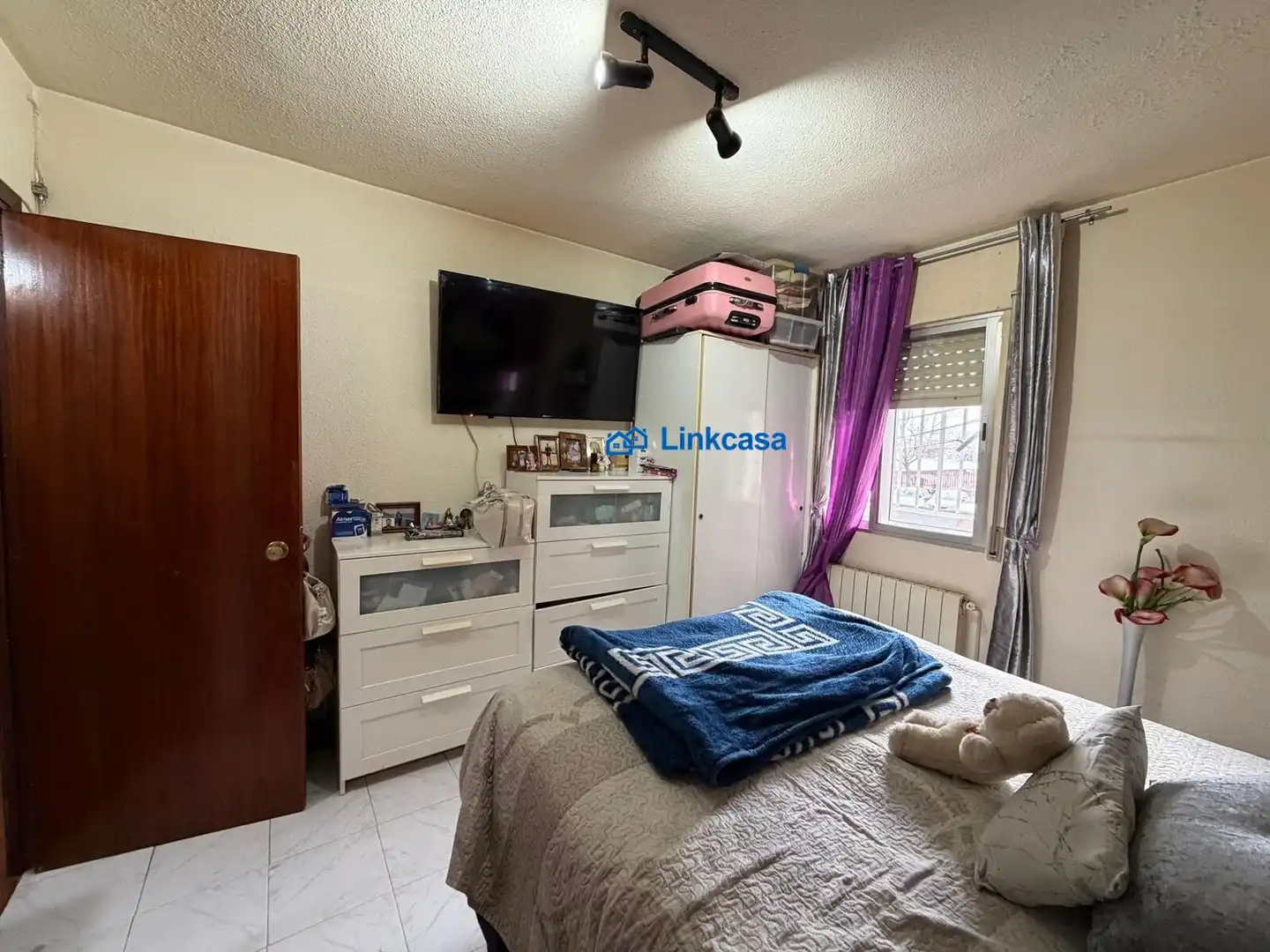 Bedroom of Flat for sale in Fuenlabrada  with Air Conditioner, Heating and Balcony