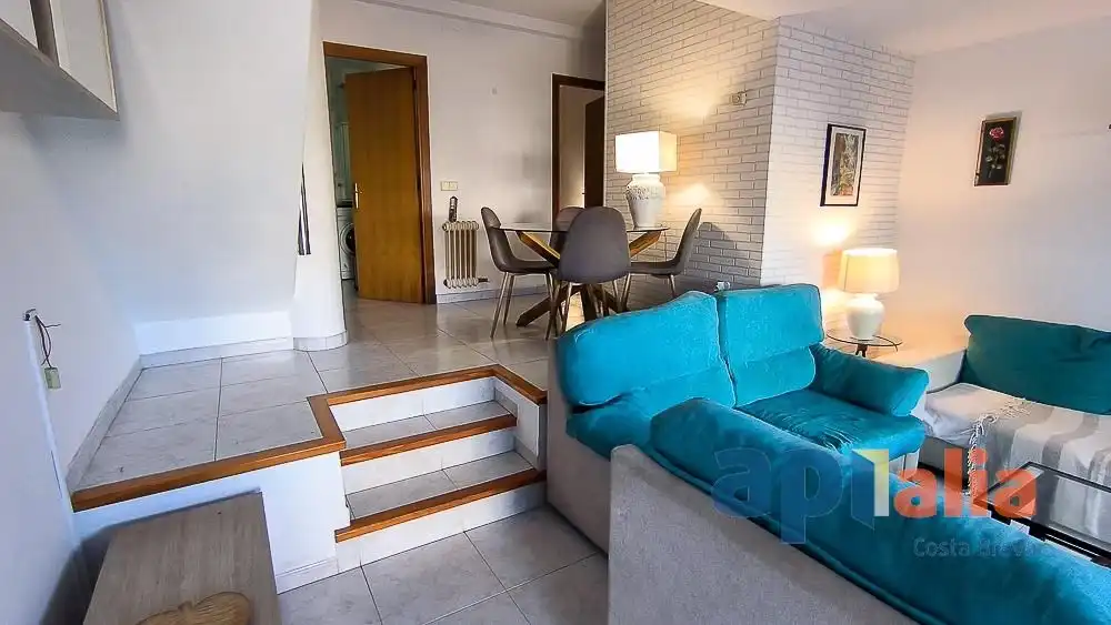Duplex with terrace for sale in Volta de l´Ametller, imagen 2