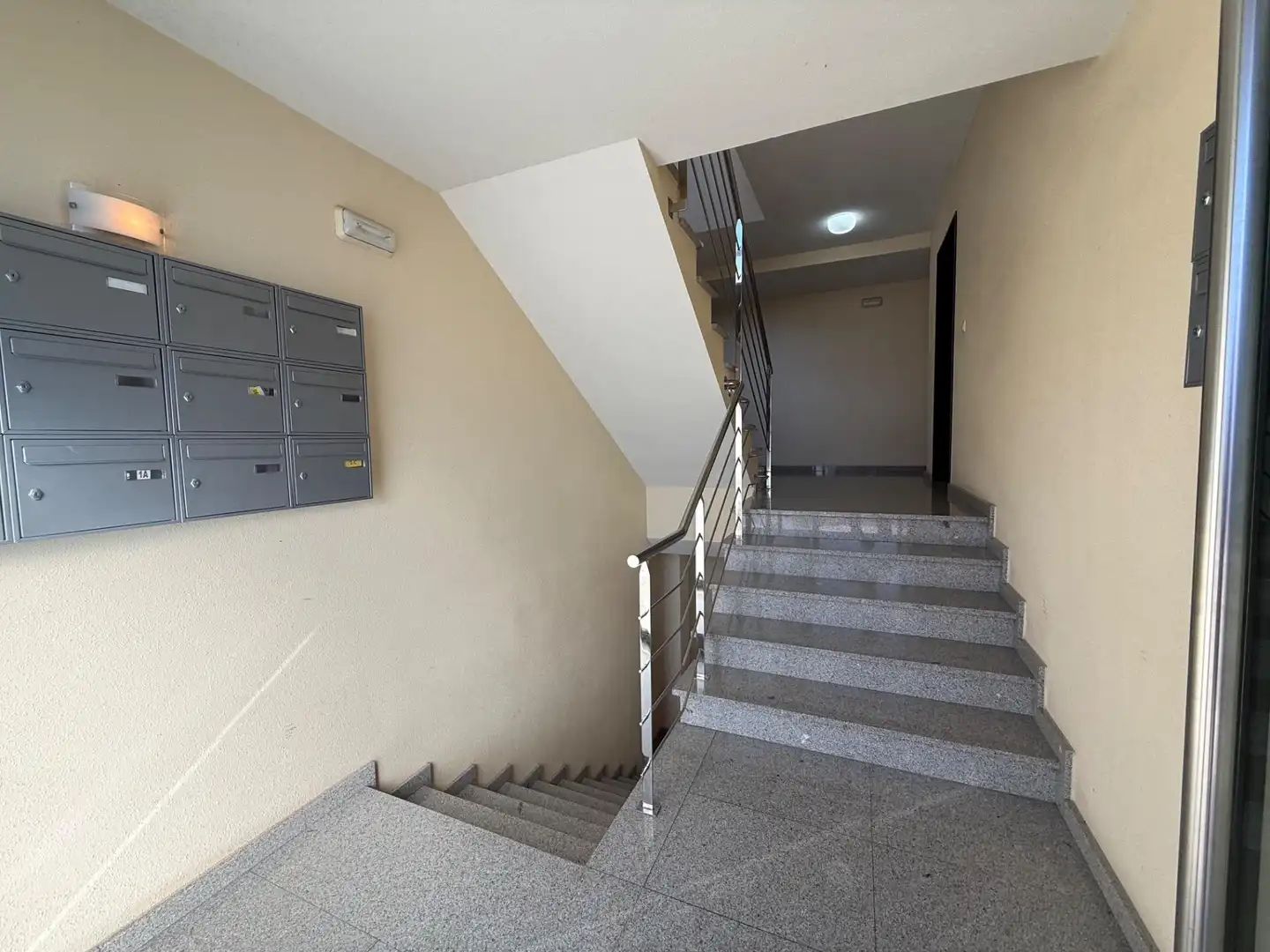 Study for sale in Ribeira  with Heating, Terrace and Storage room