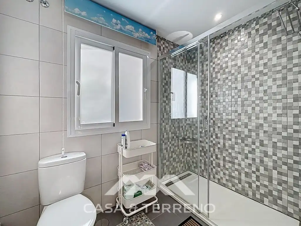 Badezimmer von Geschaftsraum zum Verkauf in Vélez-Málaga mit Klimaanlage