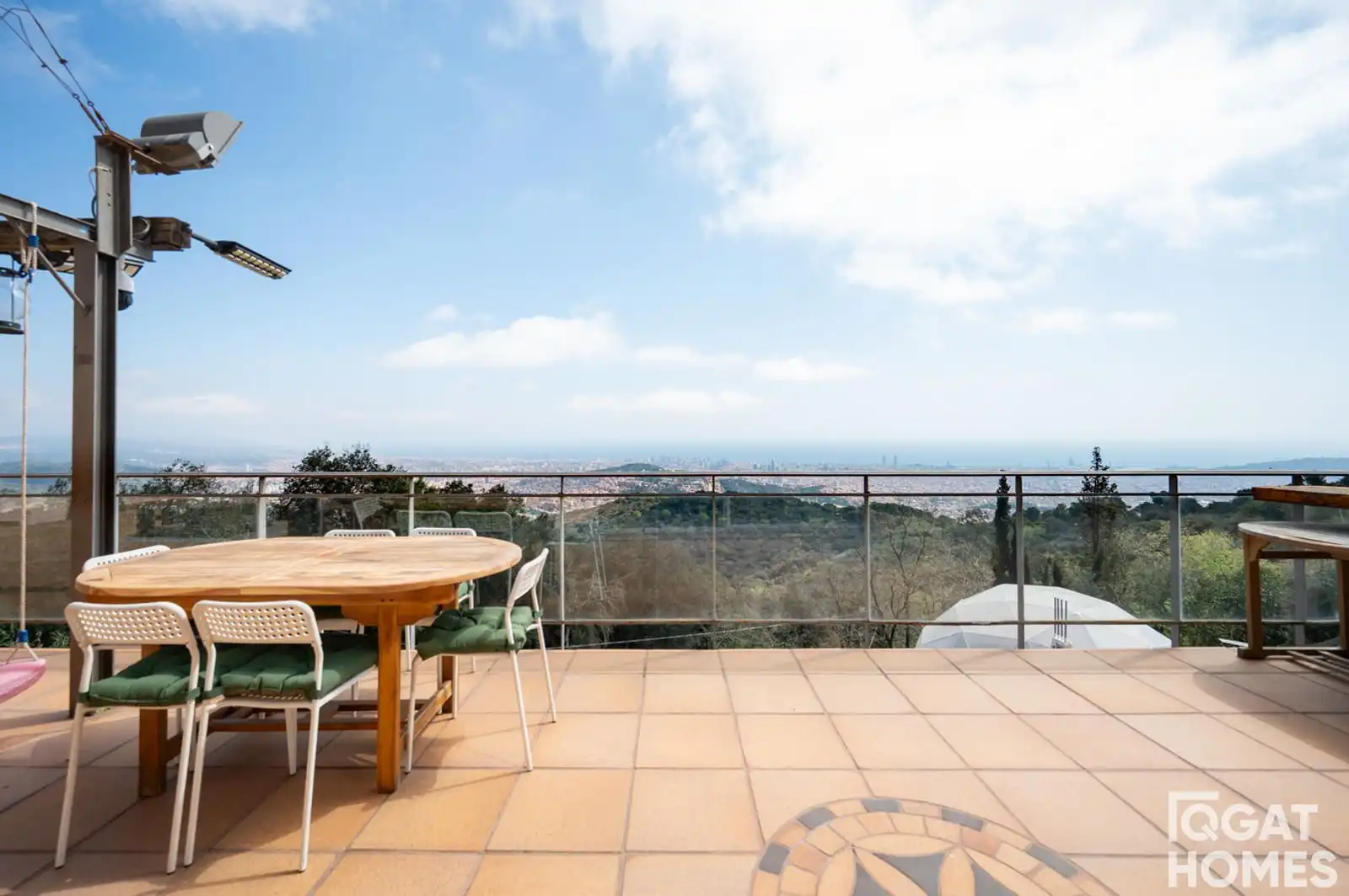 Terrassa de Casa o xalet en venda en Barcelona amb Aire condicionat, Calefacció i Jardí privat
